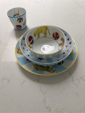 AUTHENTIC Hermes Circus Dinnerware Set - 4 pieces